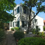Apartman Tea 1651